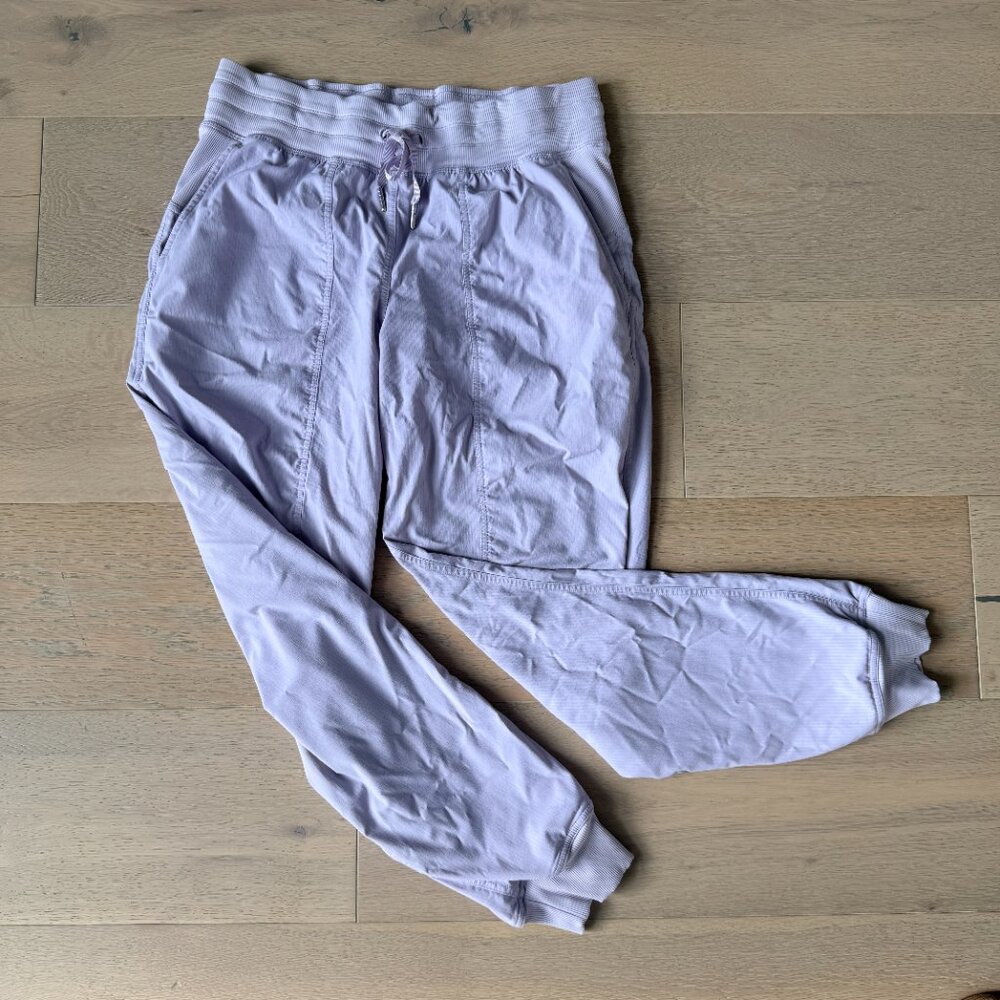 Lululemon | Dance Studio Mid-Rise Jogger *Full Length Lilac Ether